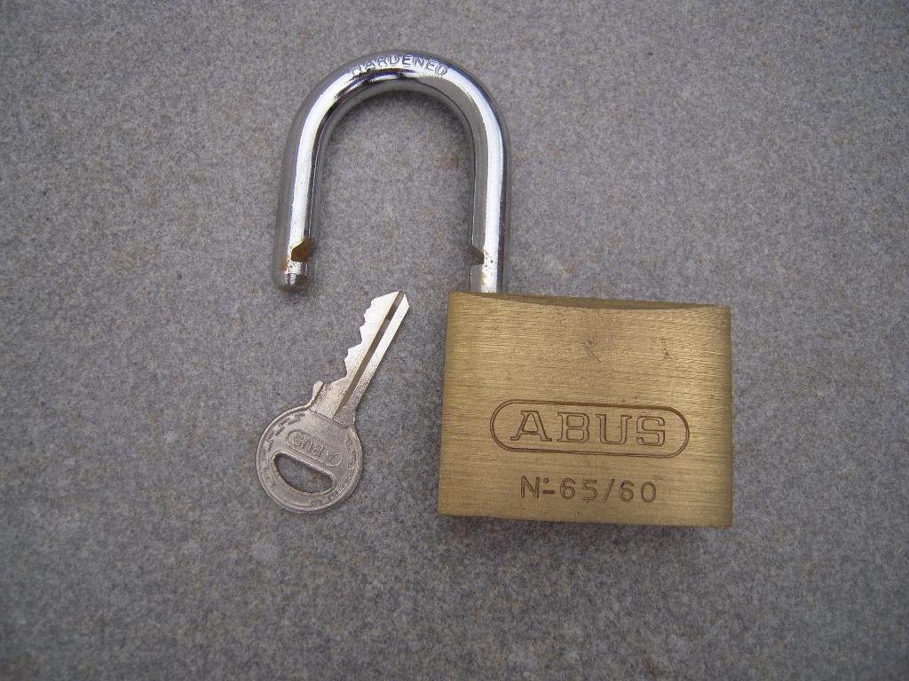 cadenas, serrure à cylindre, Abus, Enlèvement ou Envoi, Comme neuf, Clé
