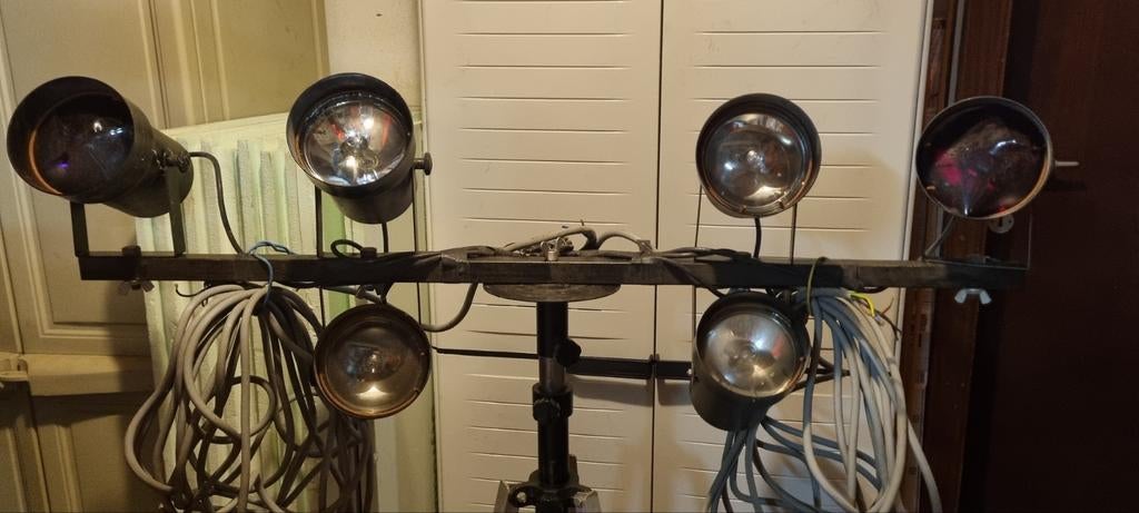 Ramp van 6 lichtstralen voor Dj + 1 reserve, Huis en Inrichting, Gebruikt