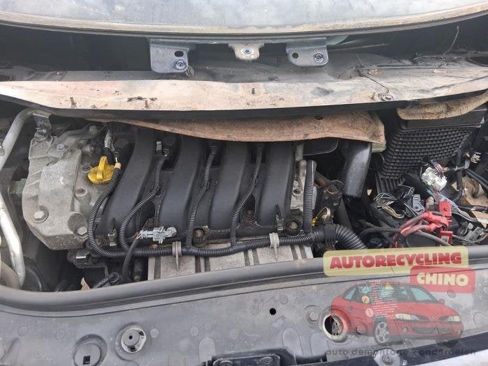 Motor van een Renault Grand Scenic, Gebruikt, -, Renault, -