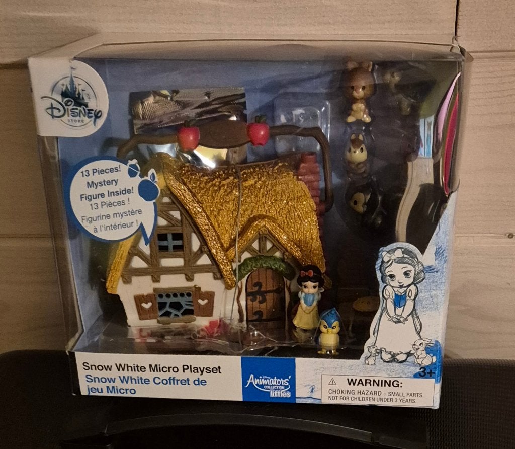 Disney Collector item, Verzamelen, Ophalen, Sneeuwwitje of Doornroosje, Nieuw, Beeldje of Figuurtje