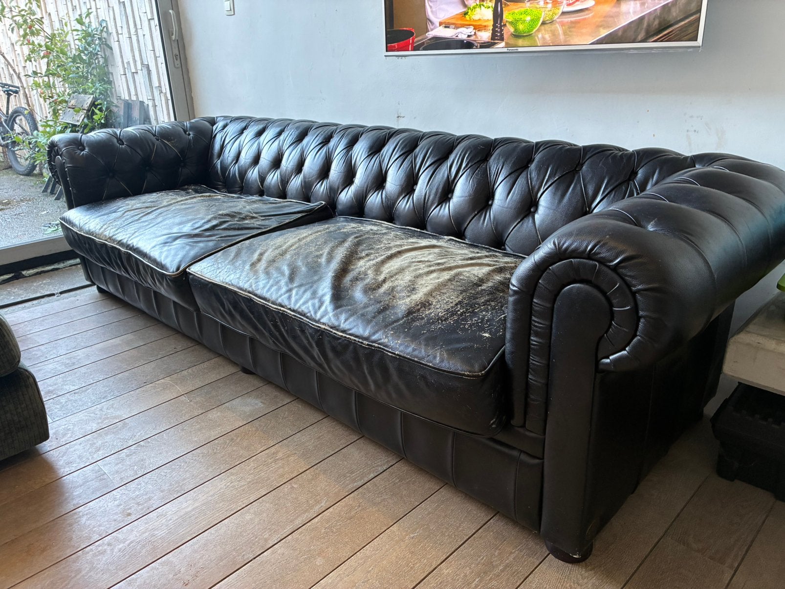 Oude 4zits Chesterfield, Huis en Inrichting, Ophalen, 250 tot 300 cm, Gebruikt, Chesterfield