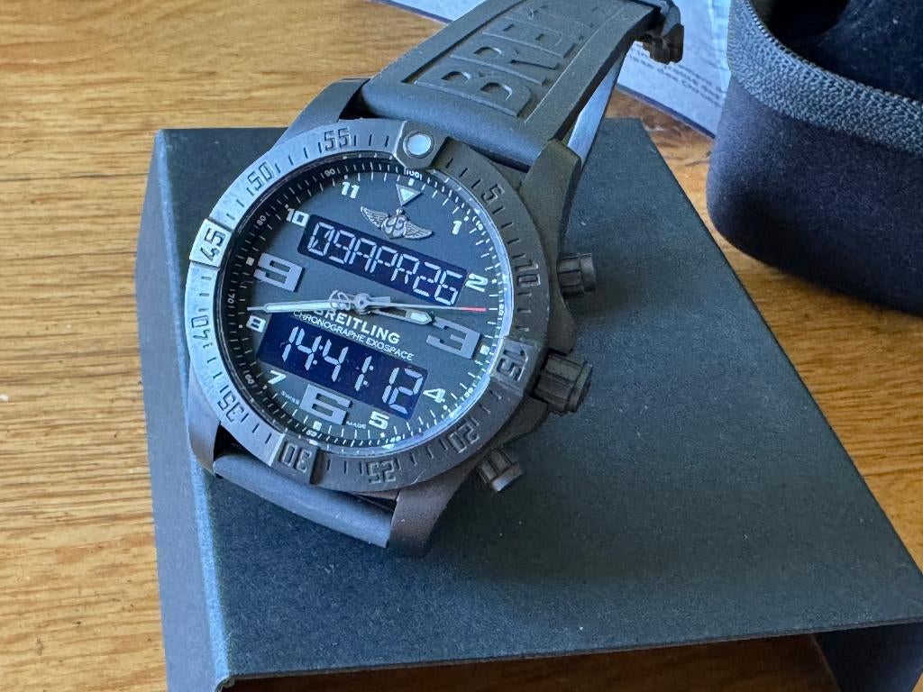 Breitling Exospace B55 Night Mission, Ophalen, Breitling