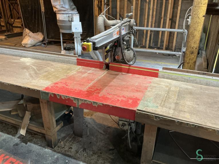 Radiaal afkortzagen Maggi Junior 640 2002, Zakelijke goederen, Machines en Bouw | Houtbewerking