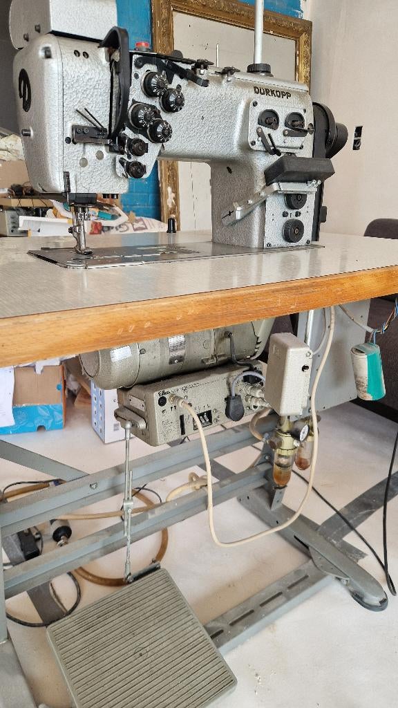 Naaimachine ledermachine, Enlèvement ou Envoi, Comme neuf, Machine à coudre