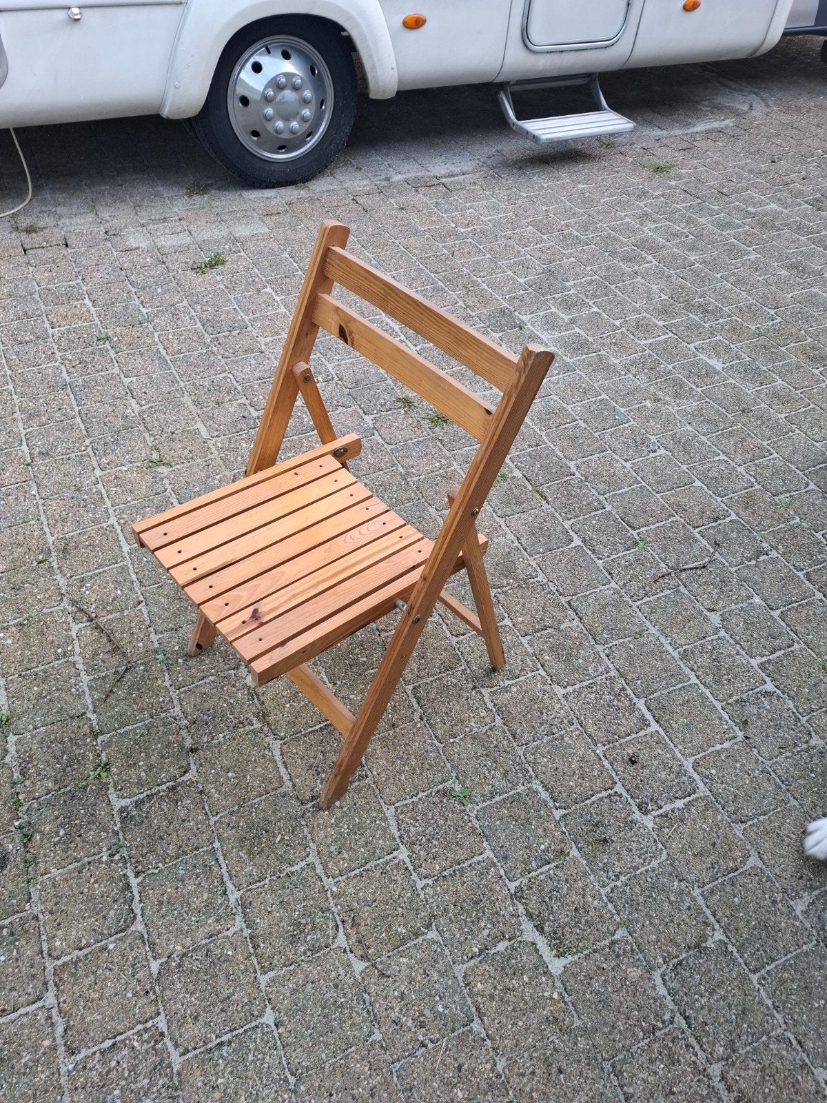 4 klapstoelen te koop, Tuin en Terras, Ophalen, Gebruikt, Hout, Inklapbaar