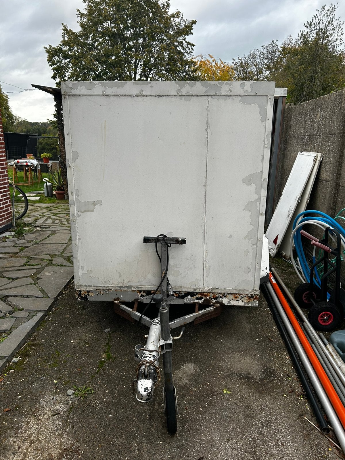 Remorque fermée — fixe-upper, Enlèvement, Comme neuf