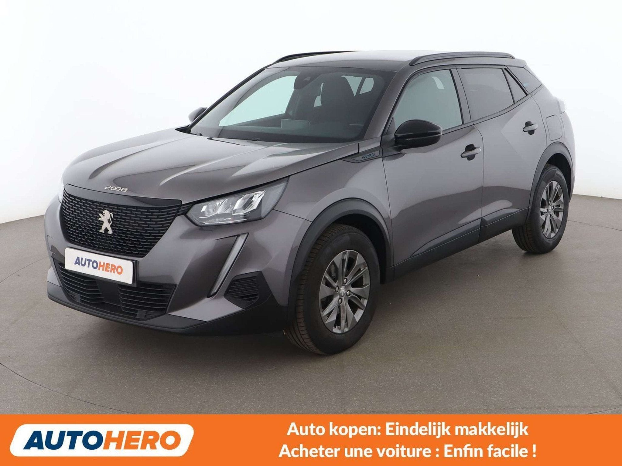 Peugeot 2008 1.2 PureTech Style (bj 2023), Voorwielaandrijving, Stof, Gebruikt, 1199 cc