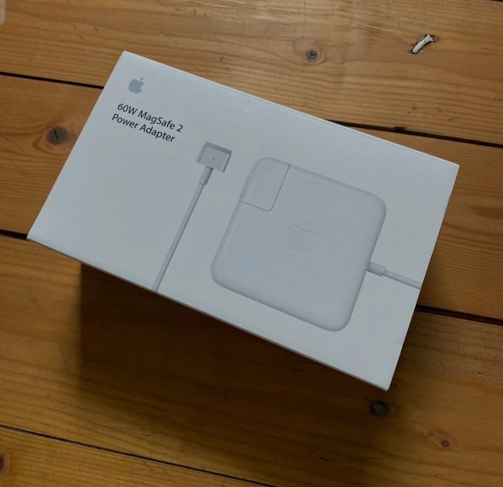 Apple MagSafe oplader, nieuw in verpakking. Handig en snel, Computers en Software, Ophalen of Verzenden