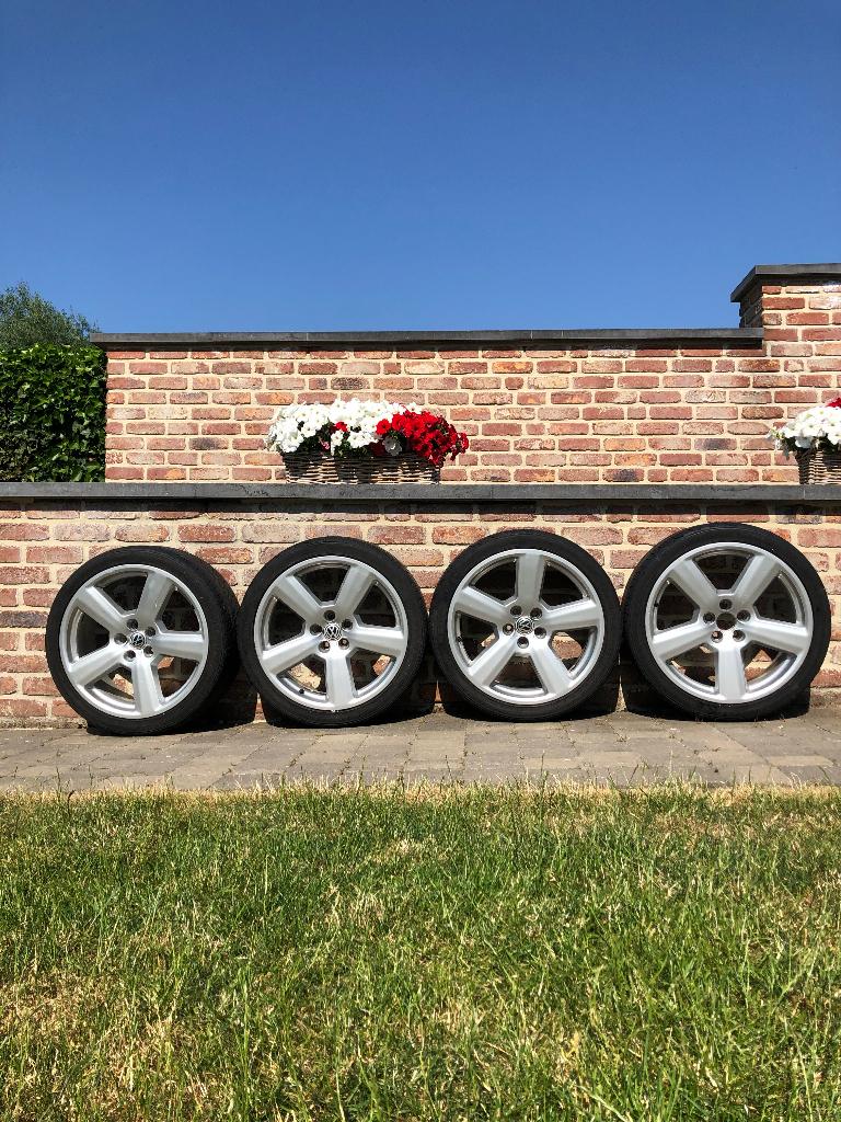 Roues VW 18x8J ET 35, Véhicule de tourisme, Pneus été, 18 pouces, Enlèvement