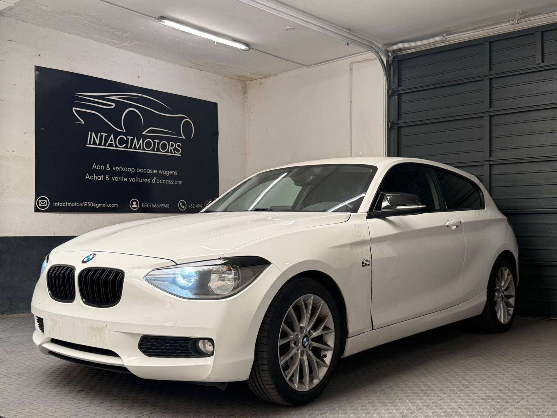 BMW 114 Checkered Flag Sport Exhaust, Autos, BMW, 75 kW, Achat, Entreprise, Boîte manuelle
