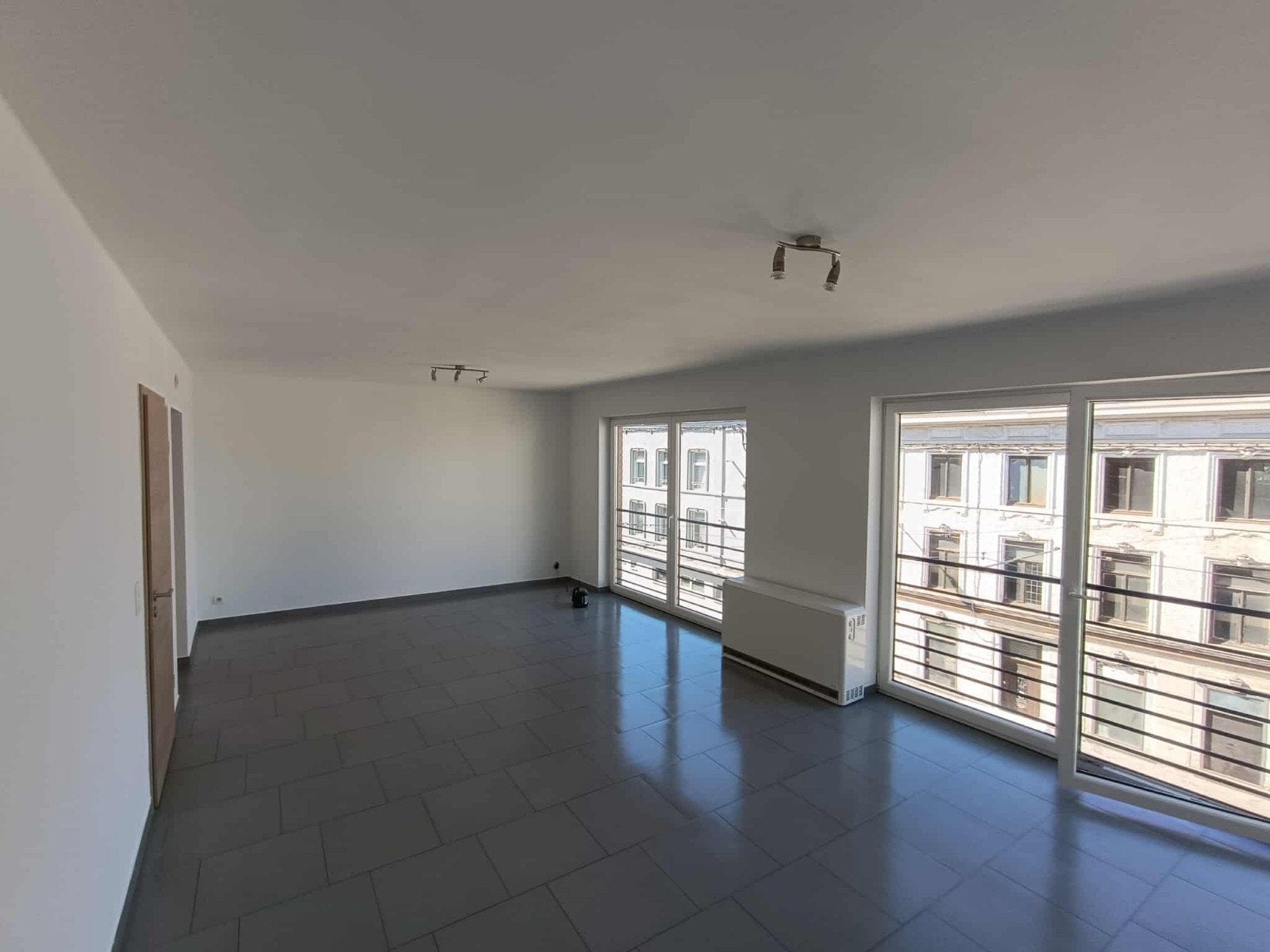A vendre - Bel appartement 2 chambres 93 m2 - PEB C, Immo, Gosselies, 18374 kWh/an, 93 m², 199 kWh/m²/an