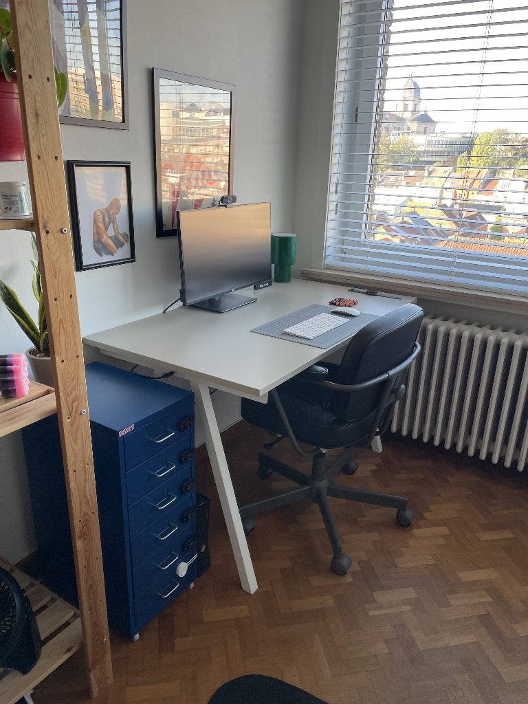 Ikea Bureau Trotten 120x70, Huis en Inrichting, Ophalen, Overige typen, Gebruikt, Scandinavisch