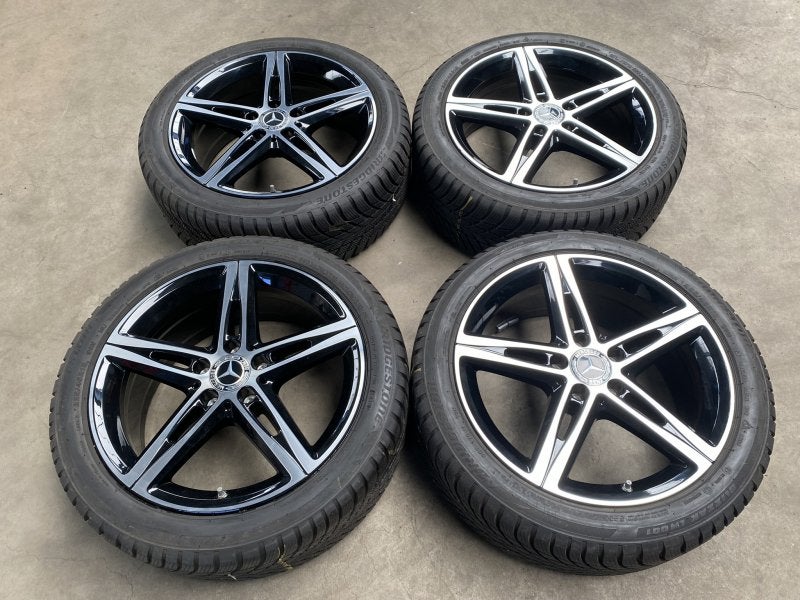MERCEDES A/B/CLA KLASSE WINTERSET 225/45/R18, Auto-onderdelen, Ophalen, 18 inch, Gebruikt, Velg(en)