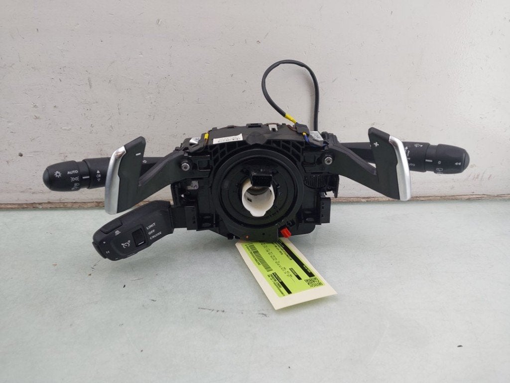 COMBINE COMMODO Peugeot 208 II (UB / UH / UP) (01-2019/-), Autos : Pièces & Accessoires, Kontakt-peugeot@peugeot.com, Utilisé