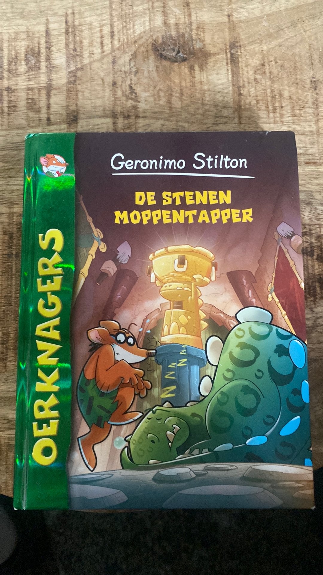 Geronimo Stilton - De stenen moppentapper, Enlèvement, Geronimo Stilton