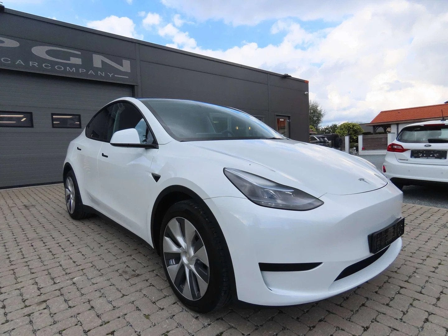 Tesla Model Y (automatique), Cuir, 299 ch, Achat, Entreprise