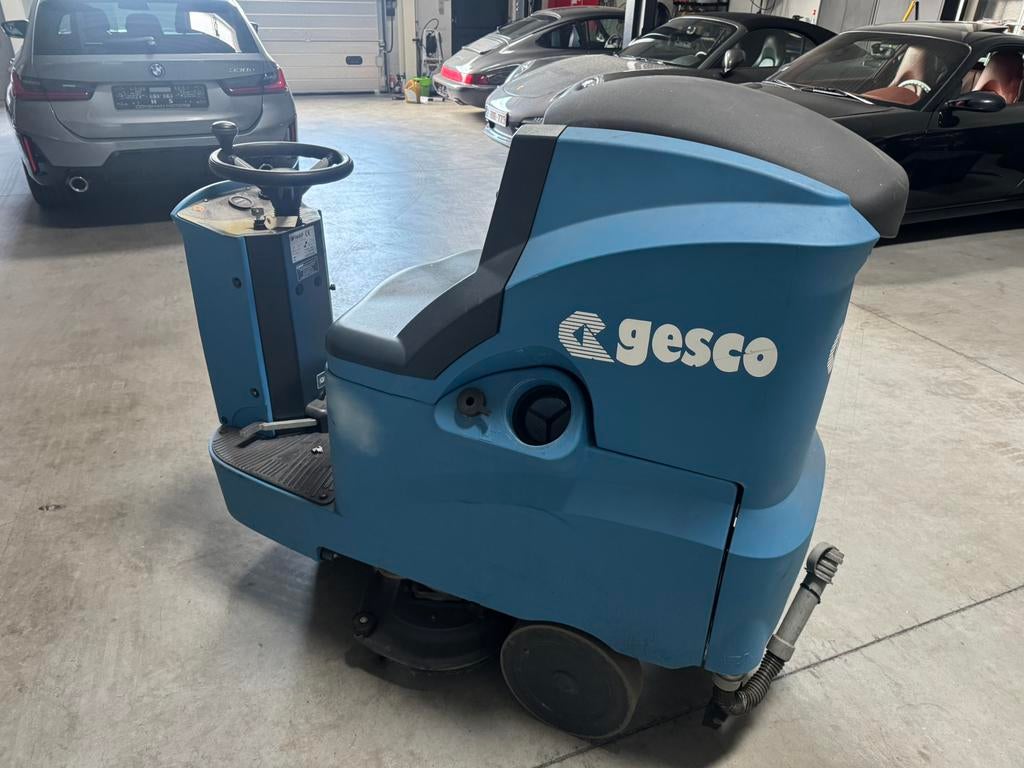 Gesco kuismachine met nieuwe accu’s, Enlèvement, Utilisé