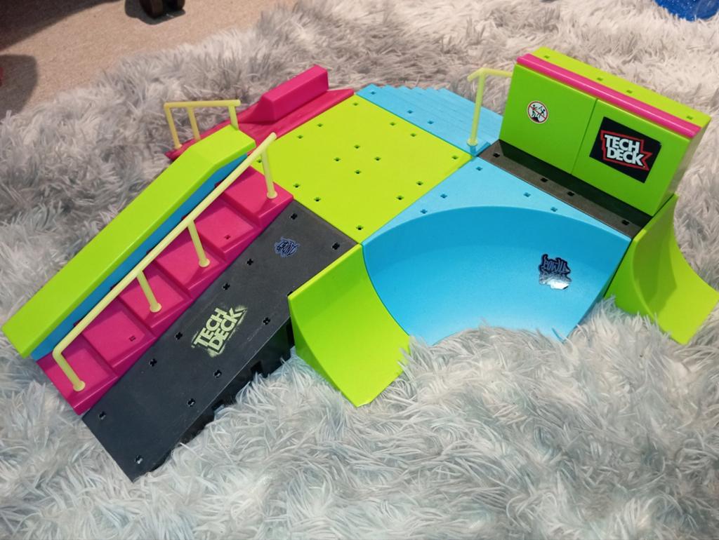 Skatepark Tech Deck - Neon Mega Park X-Connect (Glow in the, Verzamelen, Ophalen