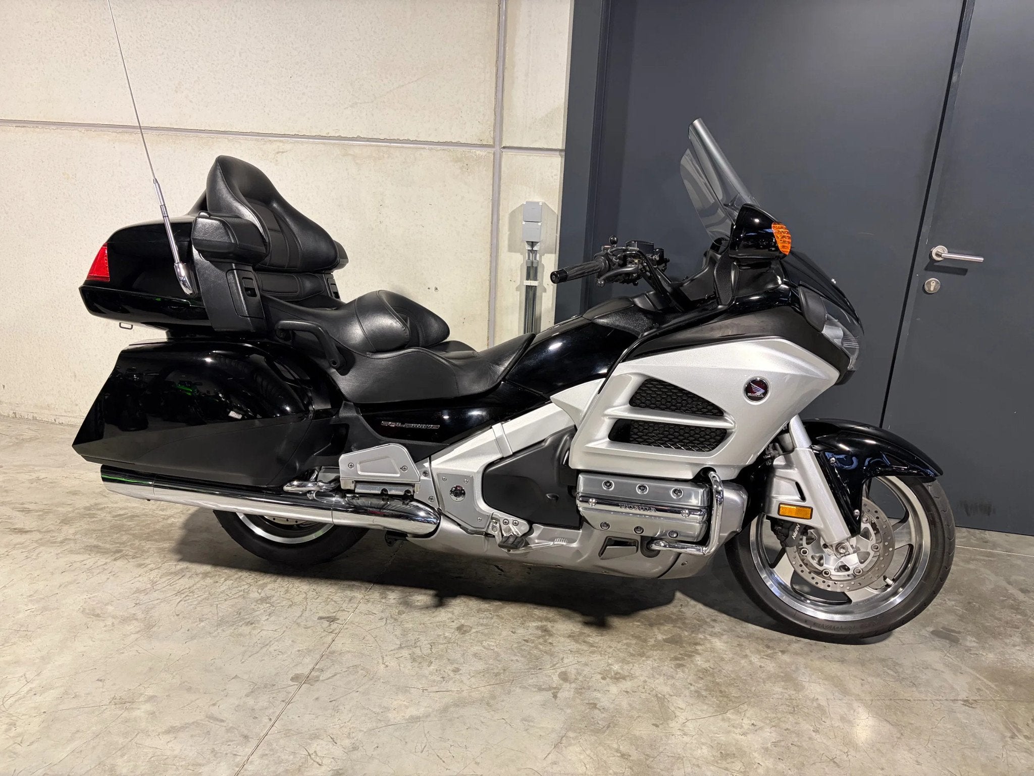 Honda GL 1800 Goldwing in heel mooie staat, Motos, Tourisme, Entreprise, Plus de 35 kW, 1800 cm³