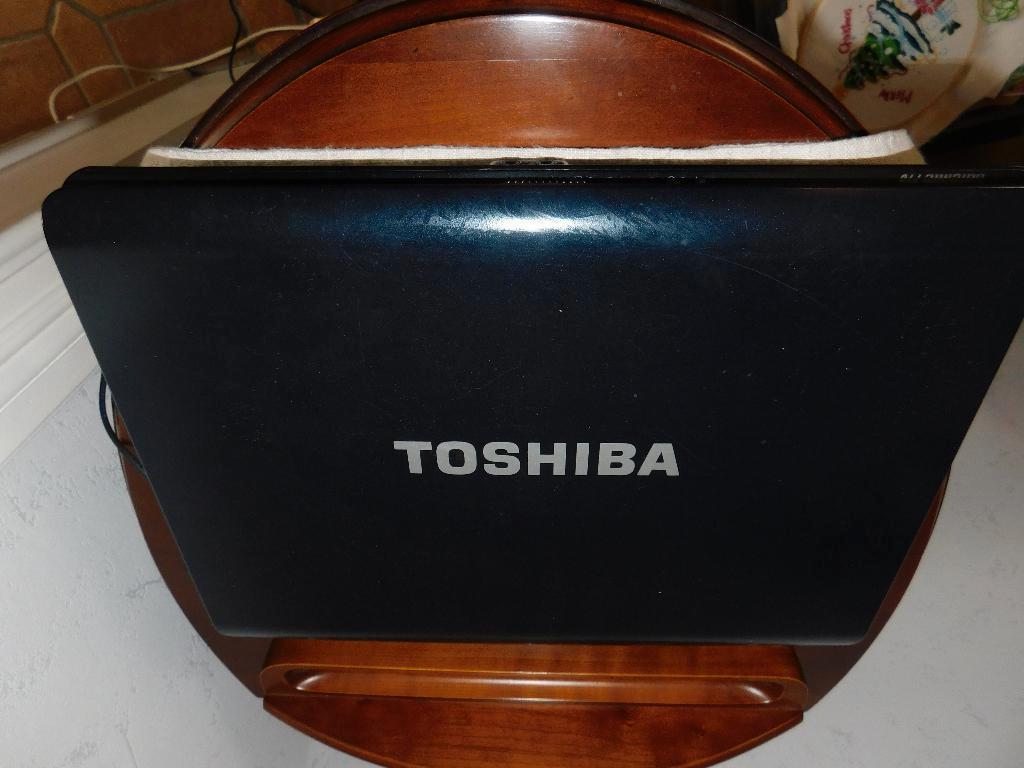 Laptop Windows, Computers en Software, Laptop-opladers, Ophalen of Verzenden, Refurbished, Toshiba