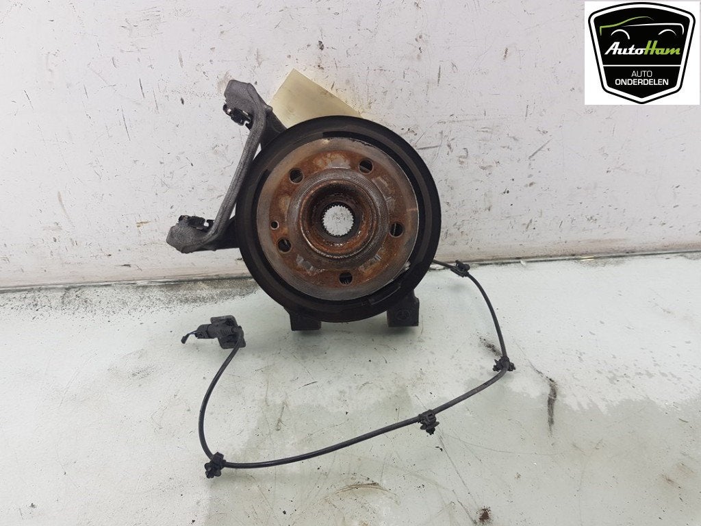 FUSEE ARRIERE DROITE V (447.8) (|A4473505600|), Mercedes-Benz, Utilisé, Dialog.mb@mercedes-benz.com, Mercedes-Benz AG