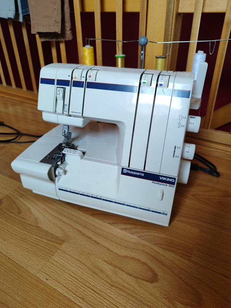 Surjeteuse Husqvarna Viking HuskyLock 905, Ophalen, Lockmachine, Husqvarna