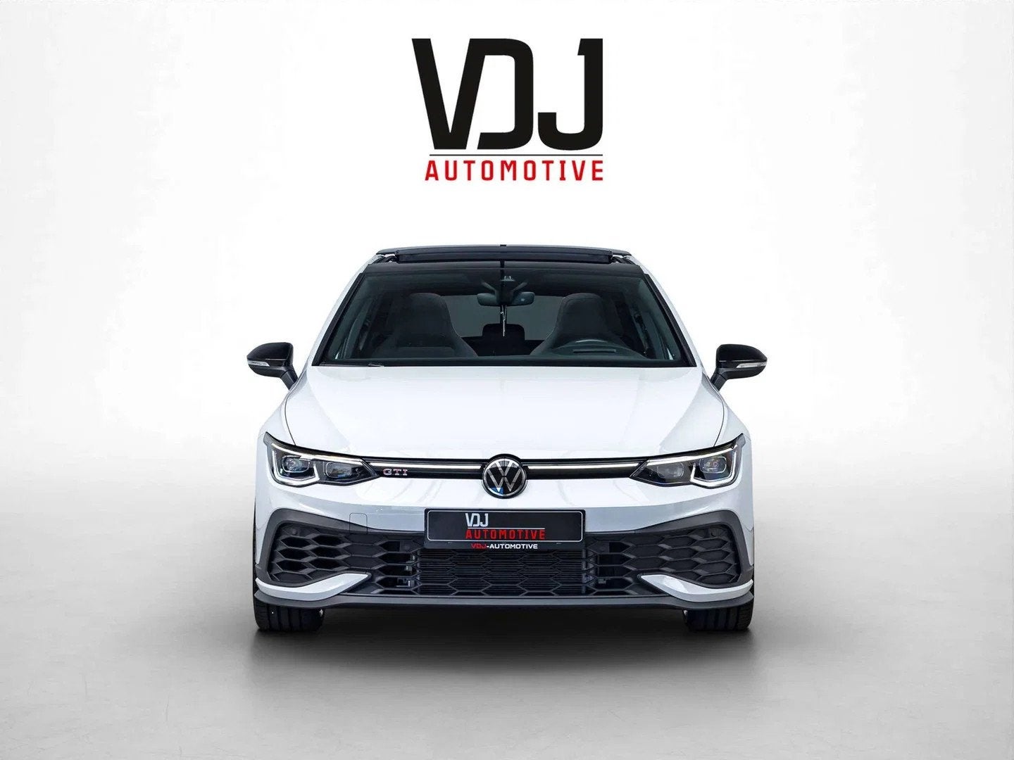 Volkswagen Golf GTI CLUBSPORT|AKRAPOVIC|PANO|IQLIGHTS|HARMAN, Autos, Achat, Entreprise, Alcantara, 5 portes