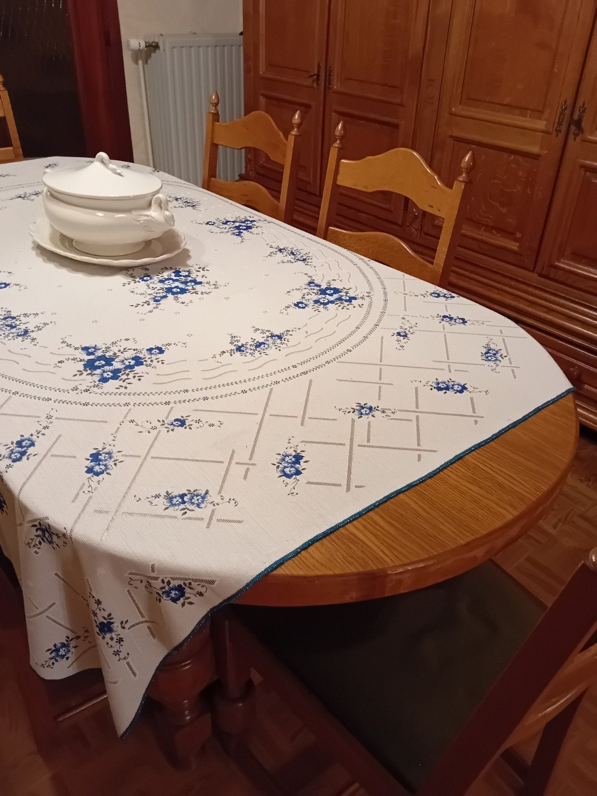 Ovale tafel in eik, Ophalen, Ovaal