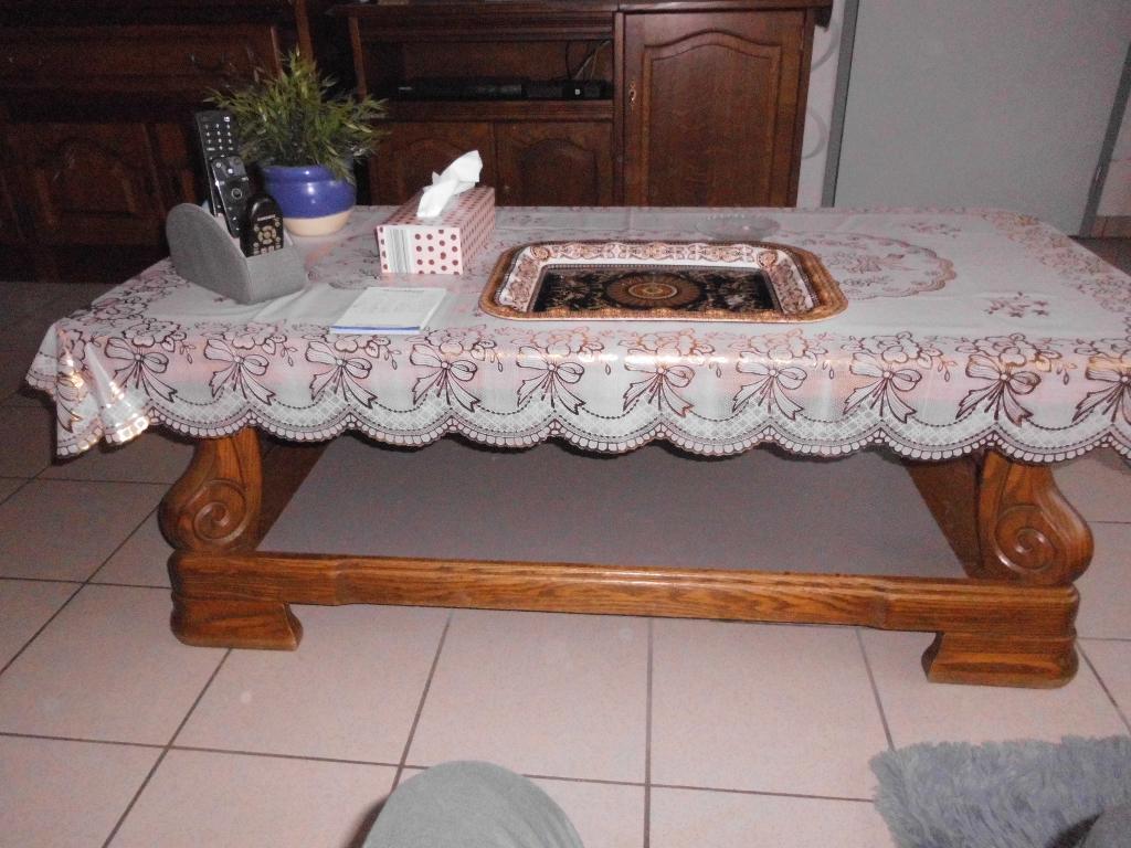 Volle eiken salontafel, Ophalen, Gebruikt, 100 tot 150 cm, 50 tot 75 cm