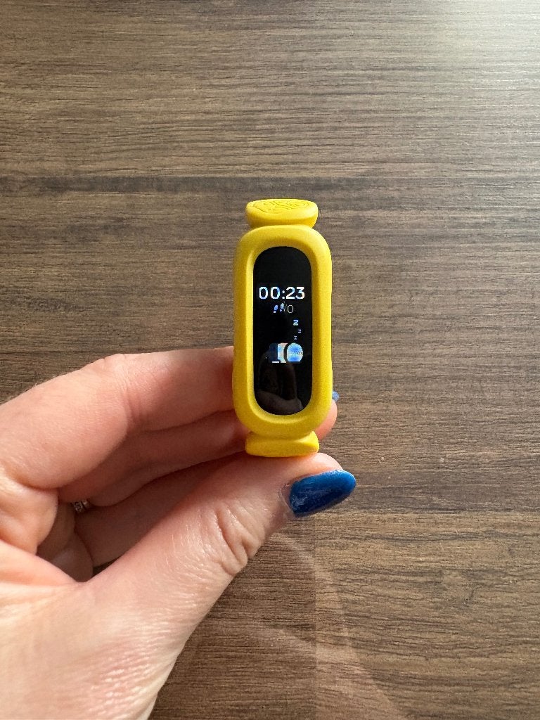 Fitbit ace 3 minions, Ophalen, Zo goed als nieuw, Geel, Fitbit