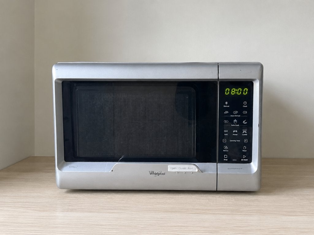 Micro ondes grill, Comme neuf, Enlèvement, 45 à 60 cm, À Poser