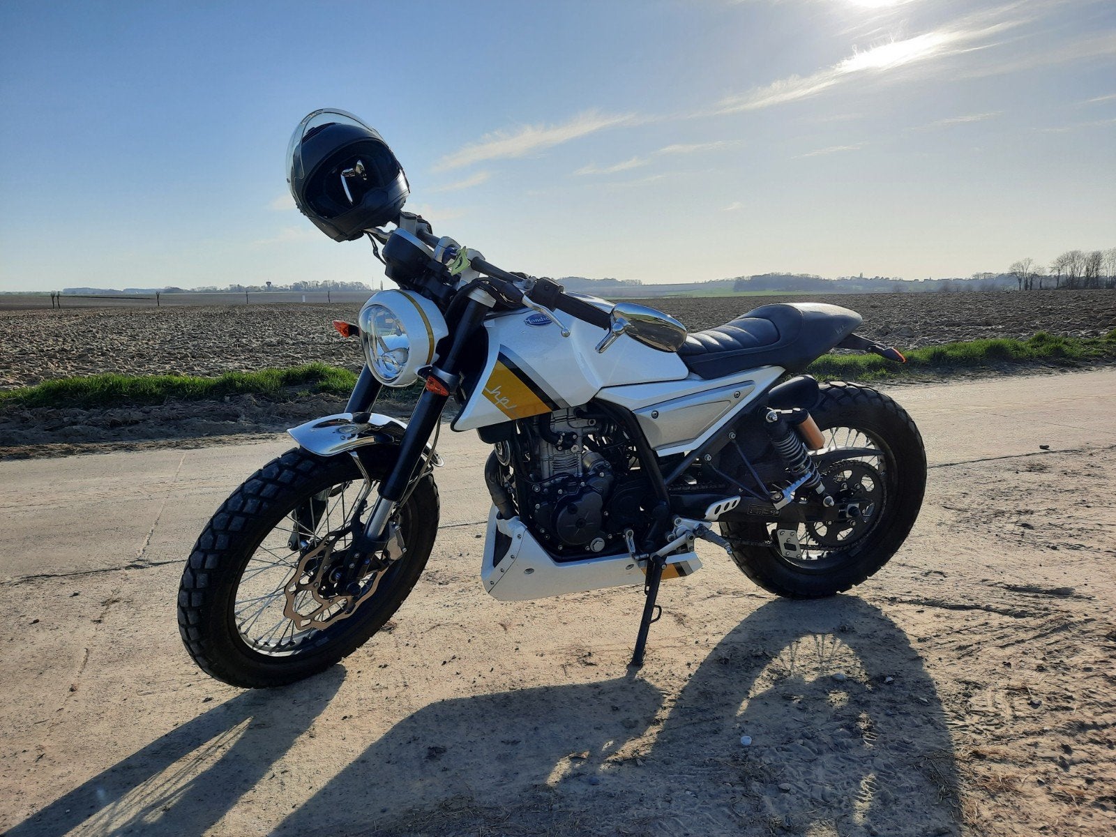 mondial hps 125cc 2017 10156km, Motoren, Ophalen, 11 kW of minder