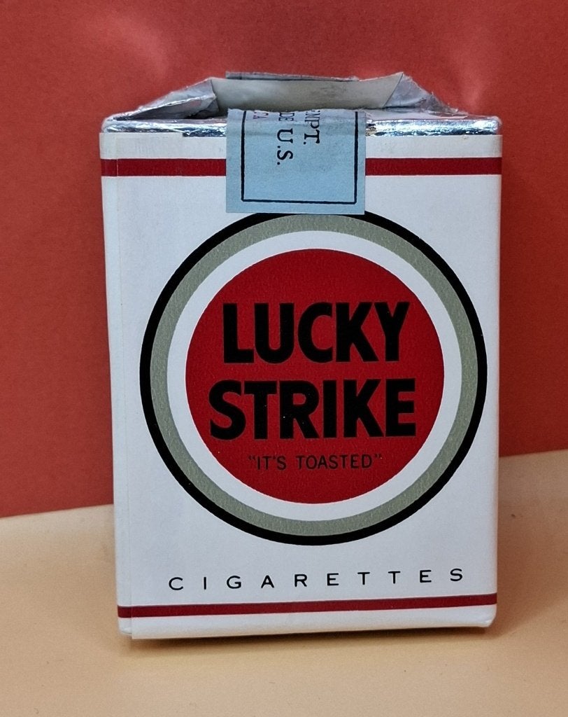 Paquet de cigarettes Lucky Strike. 1940. Vide Seita France, Collections, Enlèvement ou Envoi