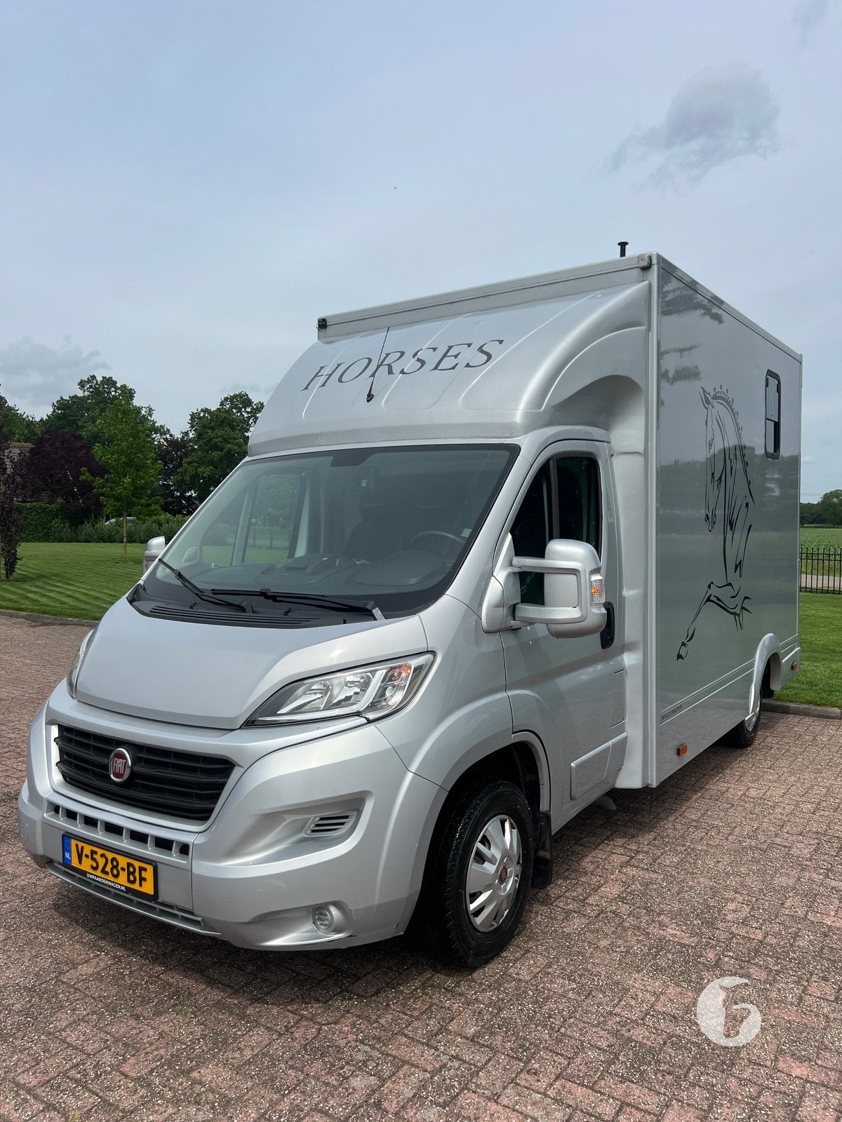 Prachtige Fiat paardencamionette! 27.200 KM!, Dieren en Toebehoren, Paarden en Pony's | Trailers en Aanhangwagens, Zo goed als nieuw