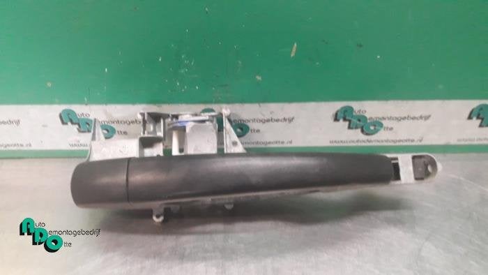 Poignée portière 2portes droite d'un Peugeot Expert (Exper, -, 3 mois de garantie, Utilisé, -