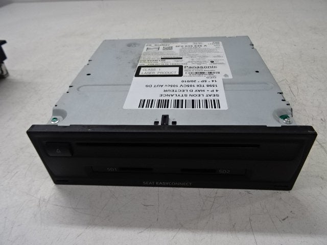 SYSTEME NAVIGATION GPS Seat Leon (5FB) (5F0035846A), Mevr. I. Hauben, Utilisé, Rue de l'Espoir 34 34
4030  GRIVEGNÉE, BE, Info@Collignon.be
