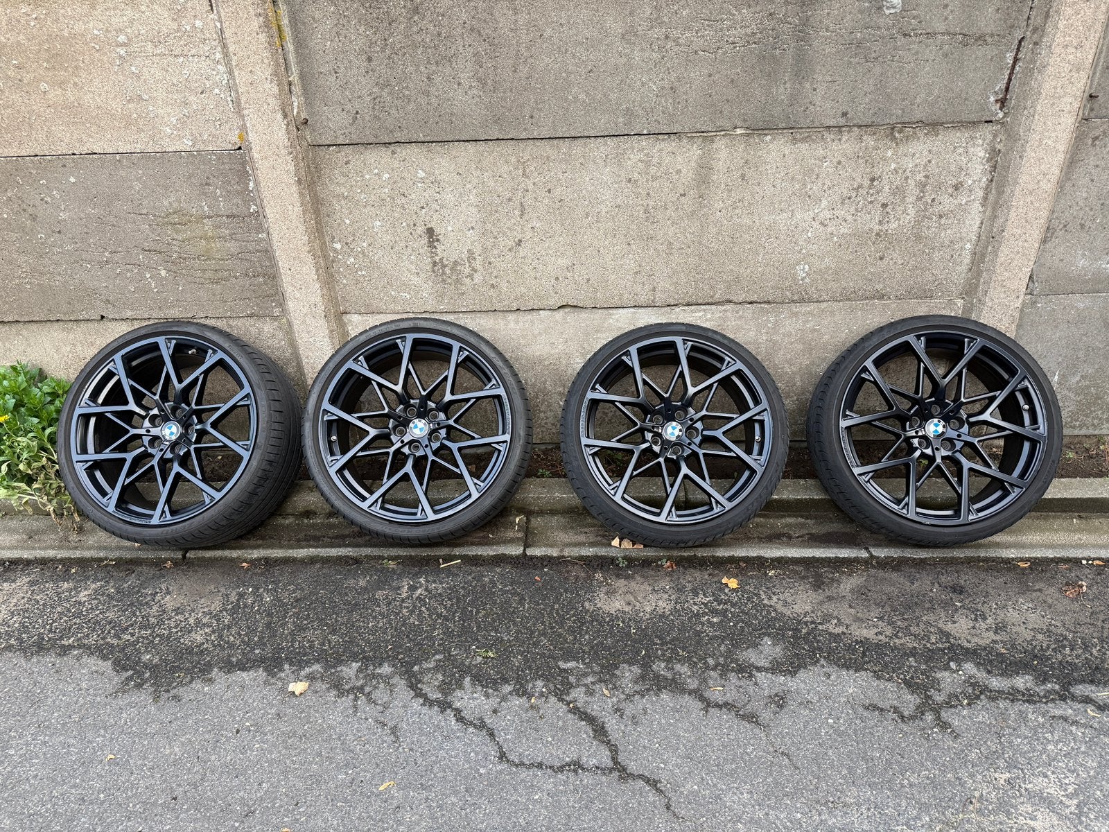 BMW 795M (G20/G21), Ophalen, Gebruikt, Band(en), Personenwagen