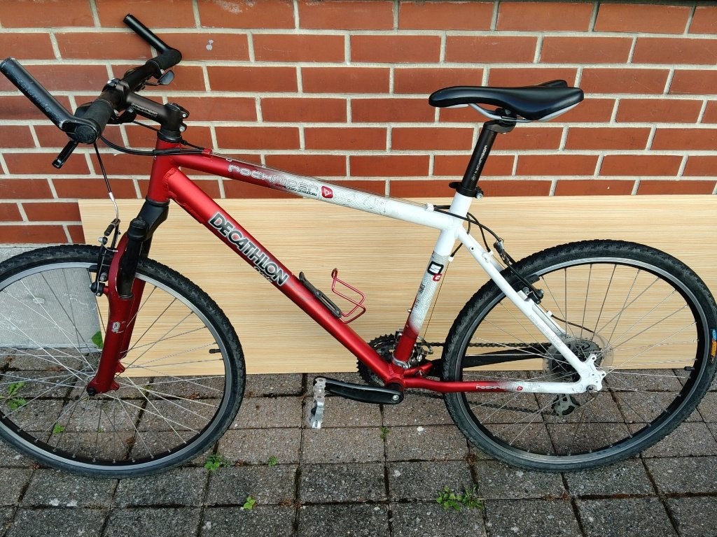 vélo vtt excellent état (livraison gratuite si sur ma route), Vélos & Vélomoteurs, 57 cm ou plus, Enlèvement, Comme neuf