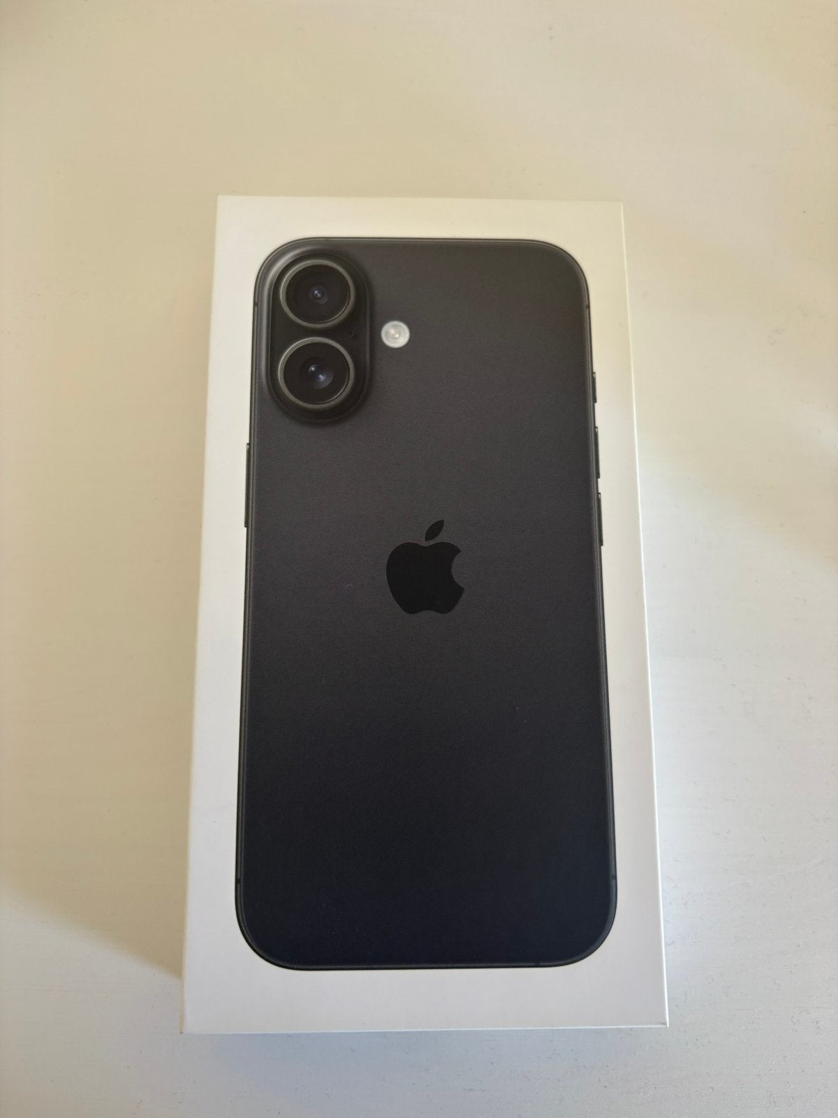 Iphone 16 128gb, Ophalen, Zo goed als nieuw