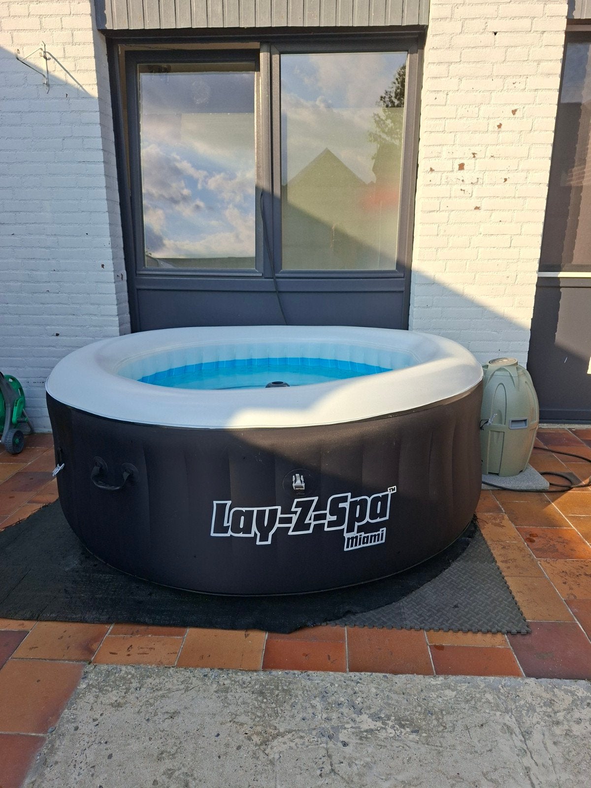 Jacuzzi Lay-z-spa miami, Tuin en Terras, Bubbelbaden en Hottubs, Ophalen