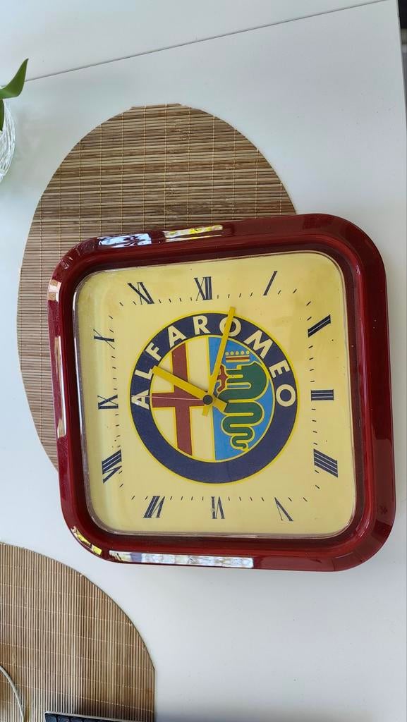 Retro klok Alfa Romeo, Ophalen