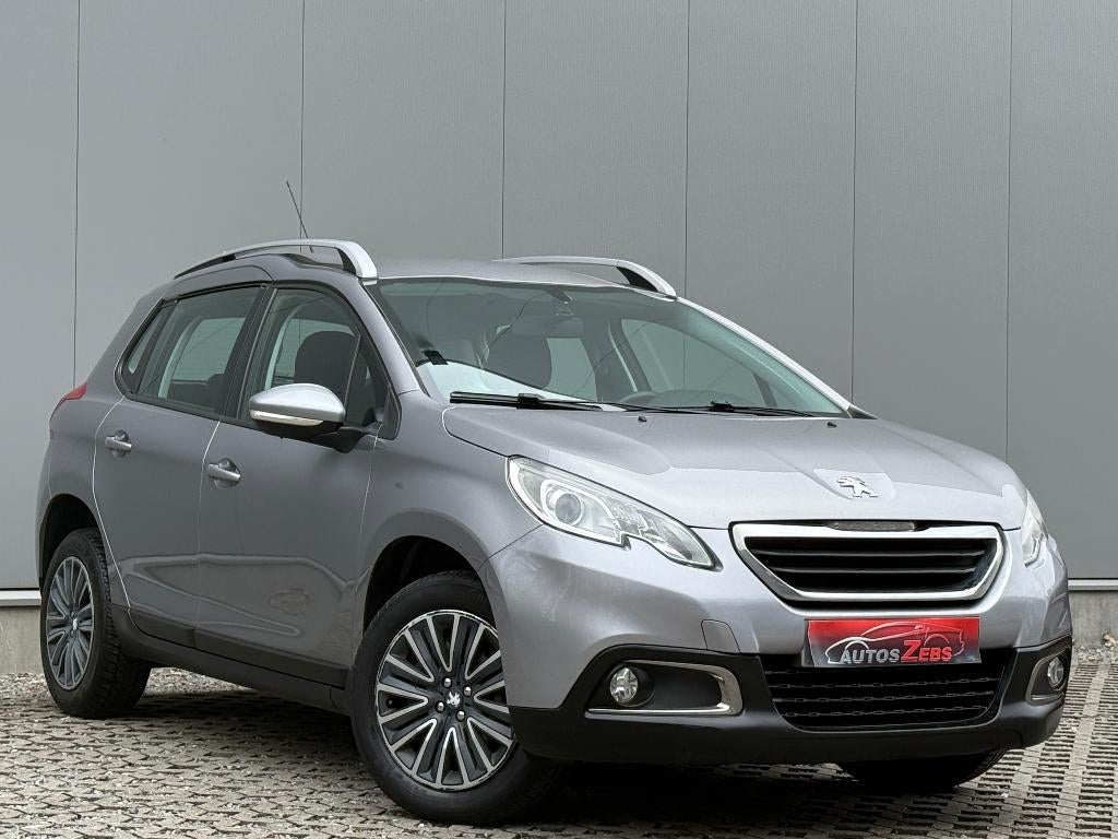 Peugeot 2008 1.6 e-HDi Cruise Navi ParkSensor Airco, Auto's, Peugeot, Voorwielaandrijving, Euro 5, Stof, 4 cilinders
