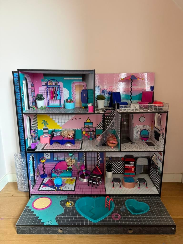 L.O.L huis, Kinderen en Baby's, Speelgoed | Poppenhuizen, Ophalen, Gebruikt