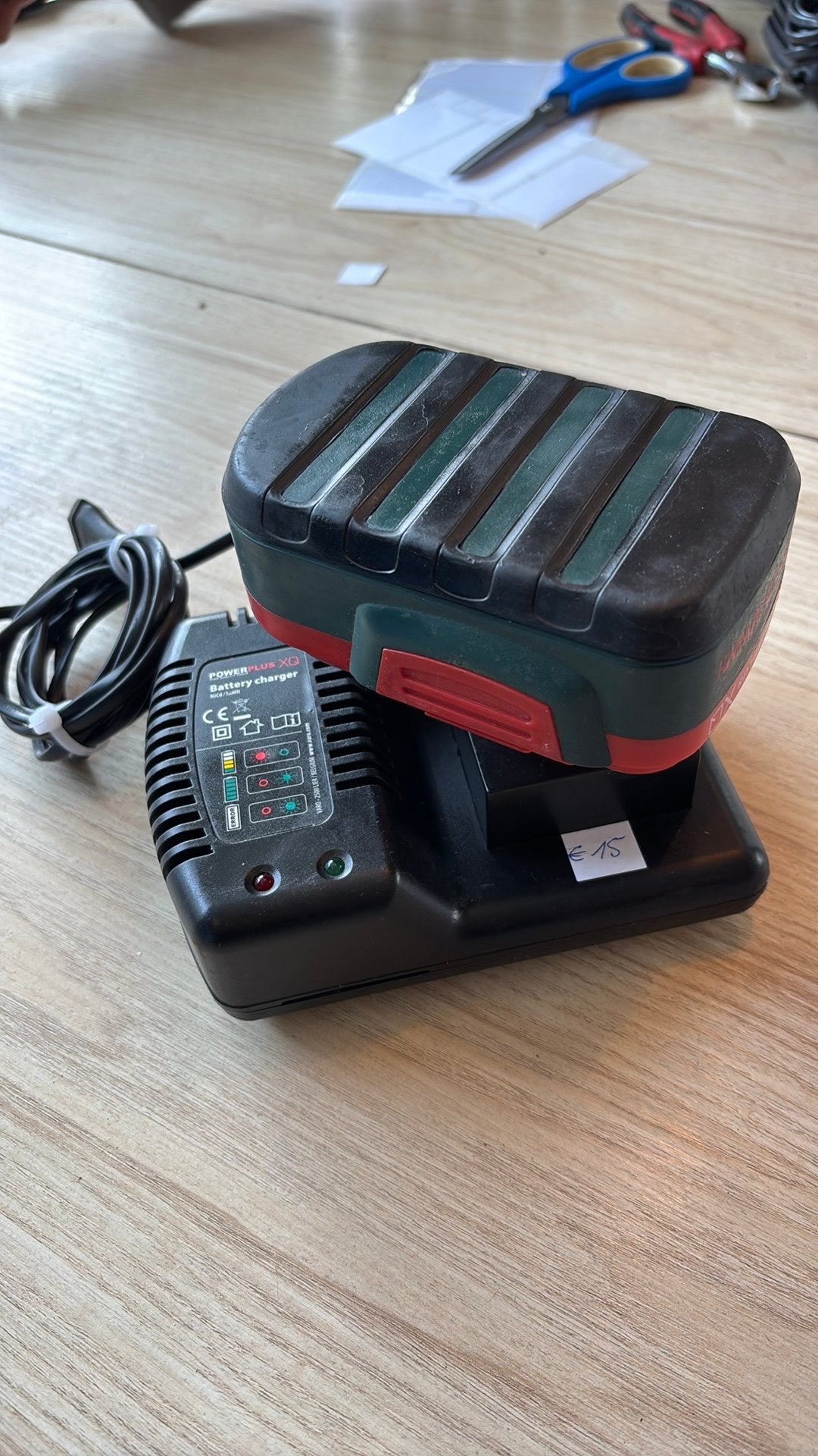 Powerplus Lader + 18V/20V Li-Ion Accu (Accuplatform), Ophalen of Verzenden, Zo goed als nieuw