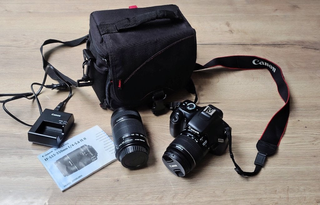 Canon EOS 1100D Digitale spiegelreflexcamera+EFS lens 55-250, Audio, Tv en Foto, Fotocamera's Digitaal, Ophalen, Gebruikt, Spiegelreflex