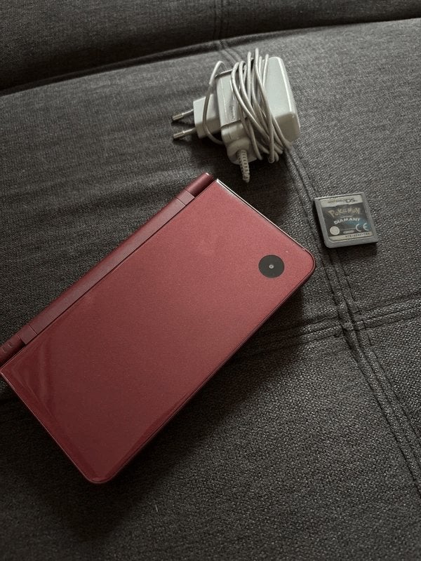 Nintendo DSi XL+ Pokémon Diamond, Games en Spelcomputers, Ophalen of Verzenden, Zo goed als nieuw, Dsi XL
