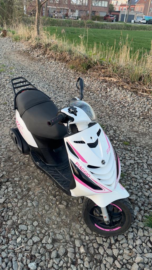 Piaggio zip A klasse, Ophalen, Zo goed als nieuw, Zip