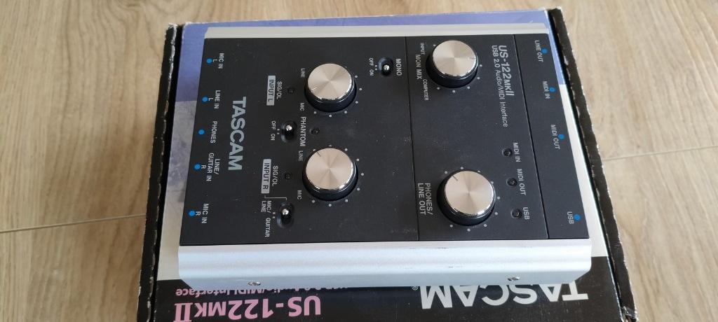tascam us-122 MKII, Muziek en Instrumenten, Midi-apparatuur, Gebruikt, Ophalen of Verzenden