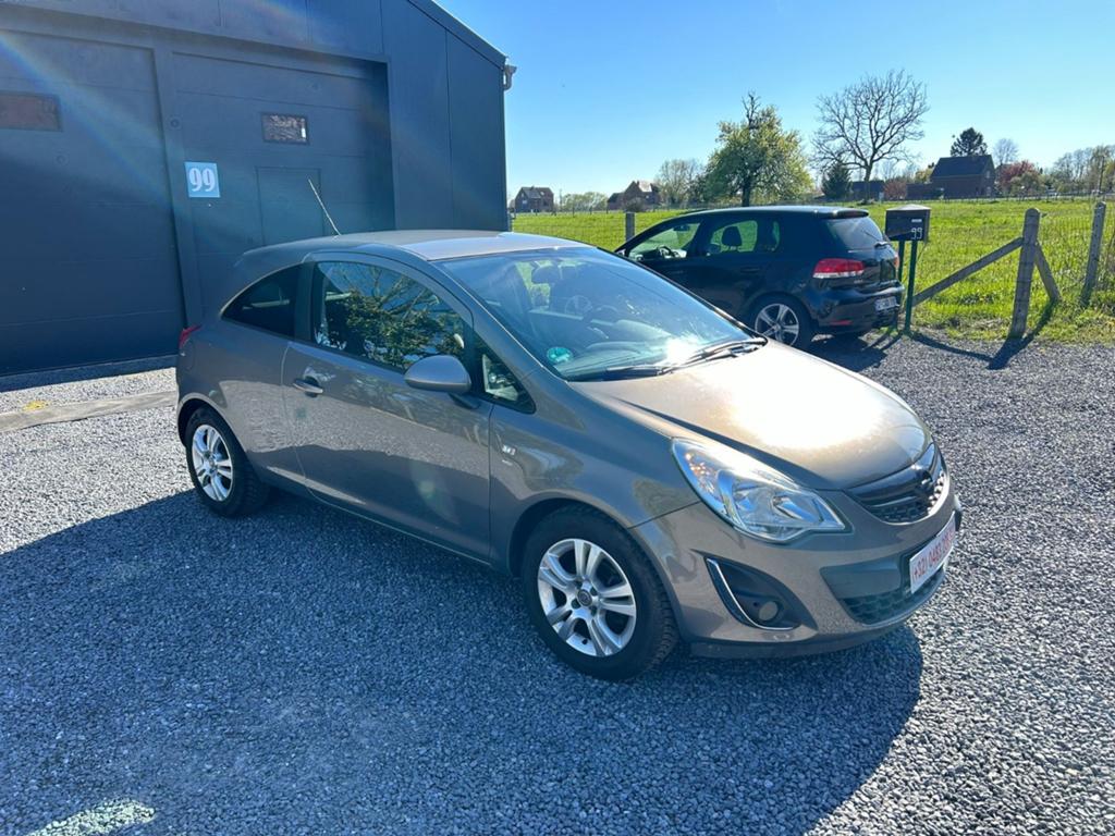 Opel Corsa 1.4 Essence 75000km 2011 Euro 5a Entretien OK, Auto's, Opel, Bedrijf, Corsa, Centrale vergrendeling, Te koop