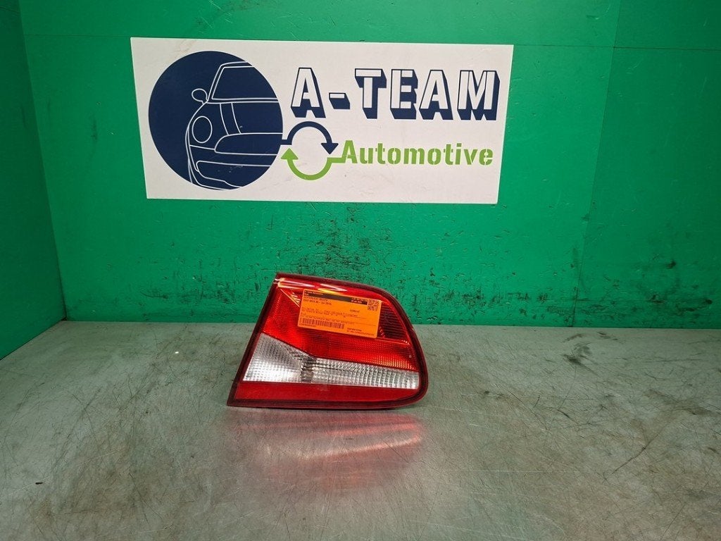 FEU ARRIÈRE DROIT Seat Ibiza ST (6J8) (01-2010/07-2016), Utilisé, Seat